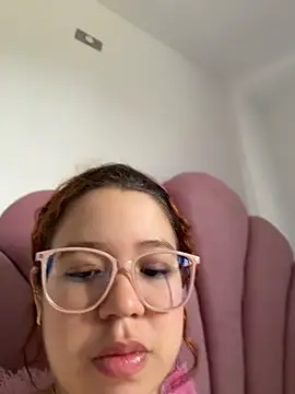 Snapshot of Lucyklein2022 chatting on July 2026 03:47:01 PM Lucyklein2022 online show from July 2026 03:47:01 PM