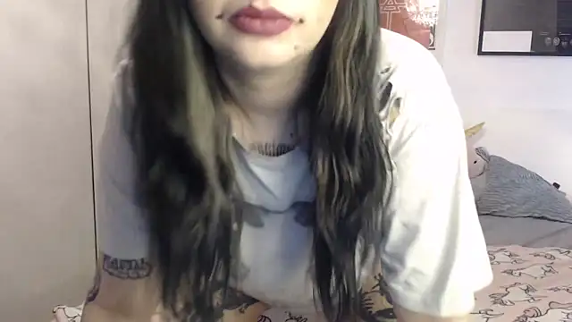 Snapshot of Lunastazja chatting on March 2025 01:32:02 AM Lunastazja online show from March 2025 01:32:02 AM