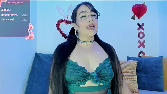 yelenaowens online show from February 2025 01:24:02 AM