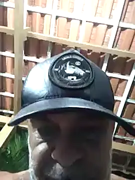 Peludo173317 online show from March 2025 01:45:01 PM