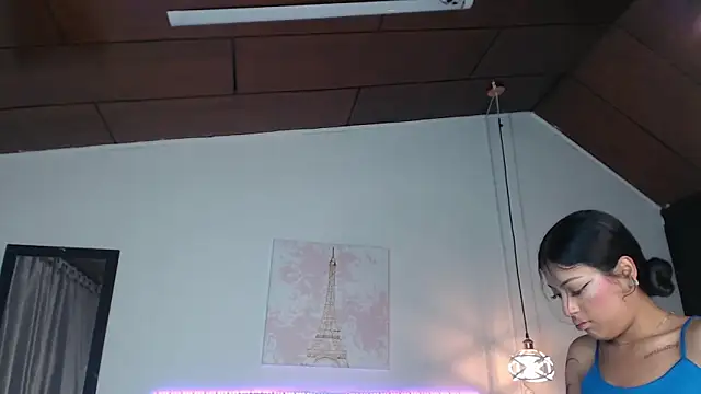 Snapshot of vaness_weet chatting on January 2025 01:21:02 AM vaness weet online show from January 2025 01:21:02 AM