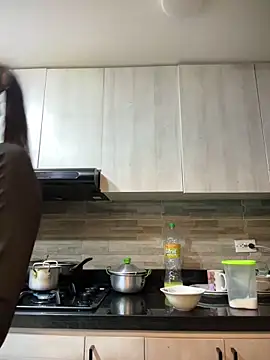 Snapshot of vaness_weet chatting on March 2025 03:19:01 AM vaness weet online show from March 2025 03:19:01 AM