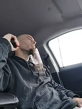 Snapshot of JohnnyFaster chatting on January 2026 01:59:02 PM JohnnyFaster online show from January 2026 01:59:02 PM