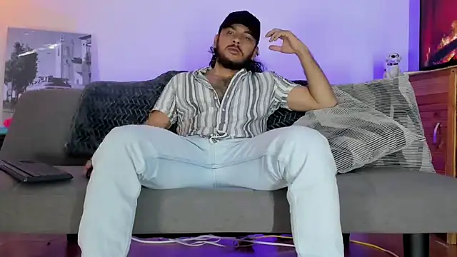 tuyo1995 online show from October 2025 05:45:02 PM