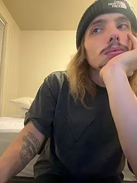 trippyski online show from February 2025 07:49:02 AM