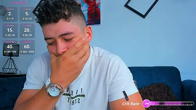 Leonsmoron online show from October 2025 12:03:01 PM