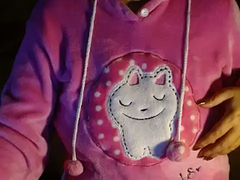 Snapshot of MysteryLadyxXx chatting on January 2025 07:17:01 PM MysteryLadyxXx online show from January 2025 07:17:01 PM