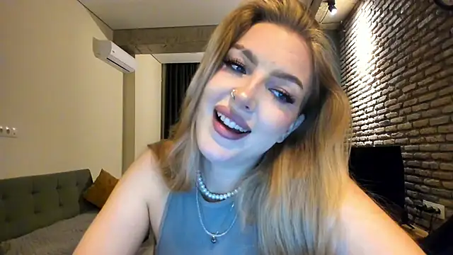 fifteenpoem online show from June 2026 02:18:02 AM