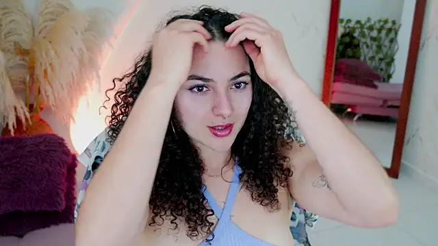 Snapshot of merida_bell18 chatting on April 2026 11:40:02 PM merida bell18 online show from April 2026 11:40:02 PM