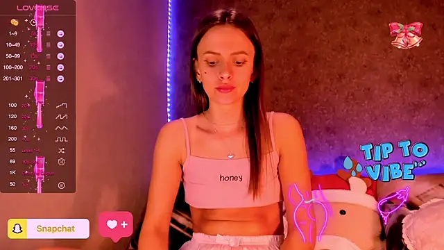 madina taher online show from December 2024 10:48:02 PM