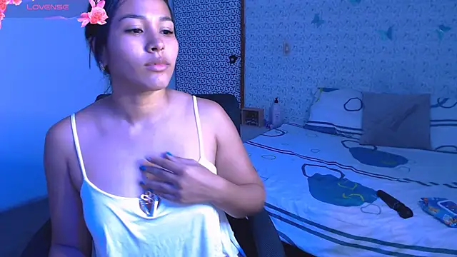 Snapshot of caylinhot7 chatting on February 2025 06:54:01 AM caylinhot7 online show from February 2025 06:54:01 AM