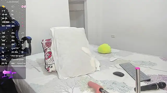 Snapshot of NAMIMAYERS2 chatting on December 2024 04:27:02 PM NAMIMAYERS2 online show from December 2024 04:27:02 PM