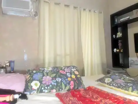 Snapshot of asianDeexoxo chatting on December 2025 05:35:02 AM asianDeexoxo online show from December 2025 05:35:02 AM