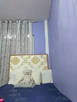 lady kim boner online show from December 2025 01:55:02 AM