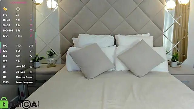 Larrine Morgan online show from October 2025 01:17:02 AM