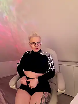 German Milf online show from March 2026 01:26:01 PM