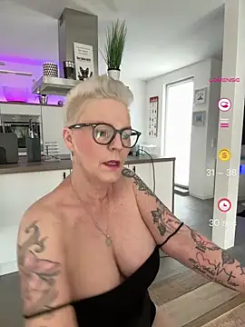 Snapshot of German_Milf chatting on May 2026 01:05:01 PM German Milf online show from May 2026 01:05:01 PM