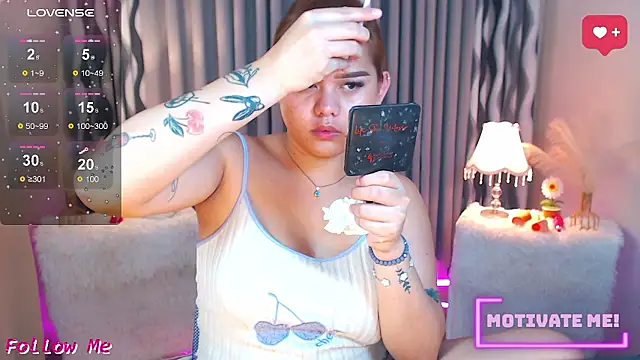Ella Fantasiax online show from January 2026 05:26:01 PM