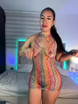 daniela henao online show from March 2025 02:53:01 AM