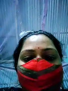 Shristiprakash0 online show from December 2024 04:29:02 PM