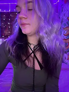 Snapshot of Cutiepiespanks chatting on September 2025 02:11:02 AM Cutiepiespanks online show from September 2025 02:11:02 AM