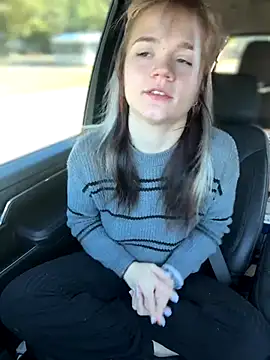 Snapshot of Cutiepiespanks chatting on November 2025 06:22:02 PM Cutiepiespanks online show from November 2025 06:22:02 PM