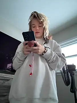 Snapshot of Cutiepiespanks chatting on February 2026 10:24:02 PM Cutiepiespanks online show from February 2026 10:24:02 PM