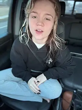 Snapshot of Cutiepiespanks chatting on February 2026 10:27:01 PM Cutiepiespanks online show from February 2026 10:27:01 PM