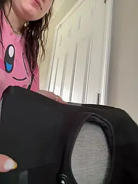 Cutiepiespanks online show from May 2026 12:22:02 PM