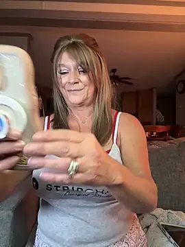 cowgirlc online show from October 2025 02:14:02 AM