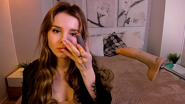 Betty June online show from February 2025 03:42:01 AM