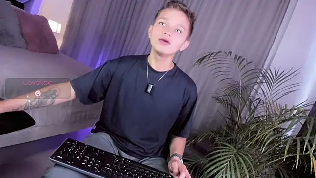 Tim wolf online show from March 2026 08:35:02 PM