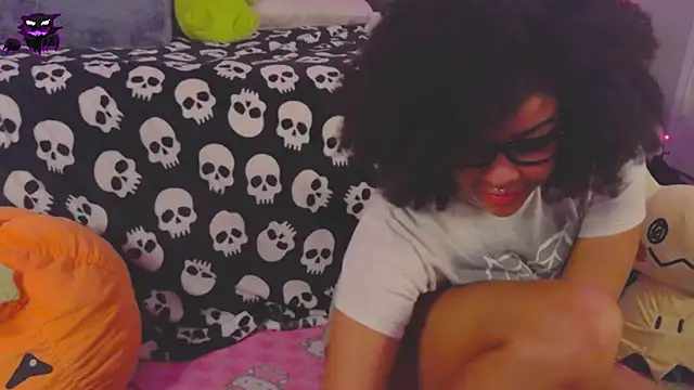 Snapshot of N1NT3NDH03 chatting on December 2024 03:39:01 AM N1NT3NDH03 online show from December 2024 03:39:01 AM