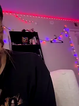 Snapshot of N1NT3NDH03 chatting on November 2025 04:35:02 AM N1NT3NDH03 online show from November 2025 04:35:02 AM