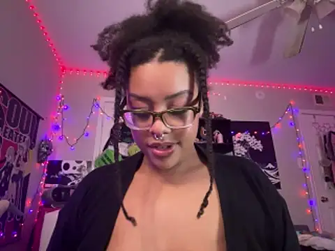 Snapshot of N1NT3NDH03 chatting on December 2025 04:21:01 AM N1NT3NDH03 online show from December 2025 04:21:01 AM