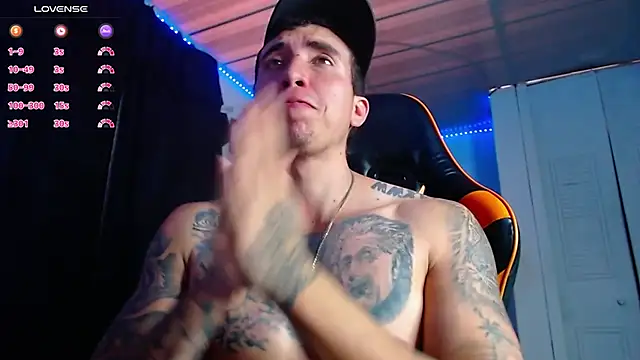 Adam Hudsond online show from November 2025 04:17:02 PM