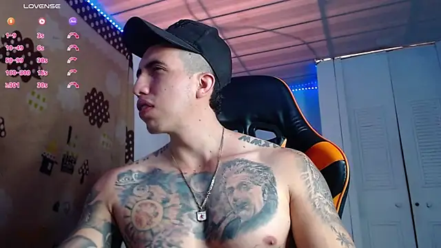 Adam Hudsond online show from December 2025 02:48:01 PM