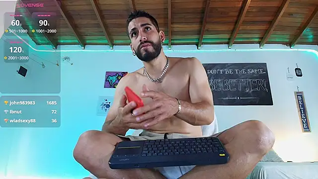 Snapshot of RyanCarter_ chatting on February 2025 05:31:01 PM RyanCarter online show from February 2025 05:31:01 PM