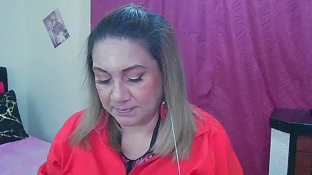 Snapshot of yayita_mature chatting on February 2025 02:22:02 PM yayita mature online show from February 2025 02:22:02 PM