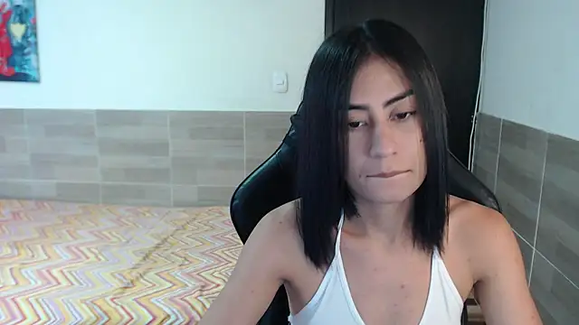 Snapshot of Martina1369 chatting on February 2025 01:48:02 PM Martina1369 online show from February 2025 01:48:02 PM