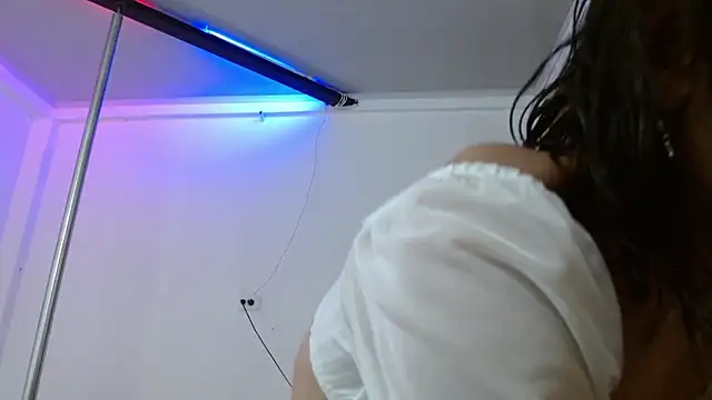 Snapshot of Martina1369 chatting on February 2026 02:11:02 PM Martina1369 online show from February 2026 02:11:02 PM