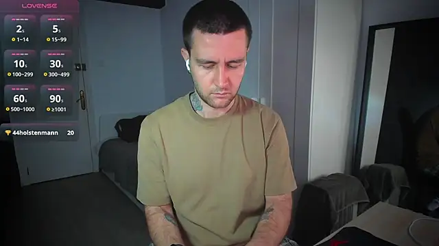 HonestAndrew online show from February 2025 01:38:01 PM