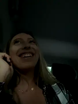 Snapshot of Eva_Ryen chatting on September 2025 04:07:01 PM Eva Ryen online show from September 2025 04:07:01 PM