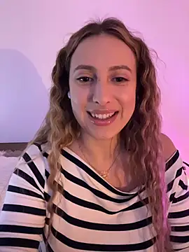 Snapshot of Eva_Ryen chatting on January 2026 04:44:01 PM Eva Ryen online show from January 2026 04:44:01 PM