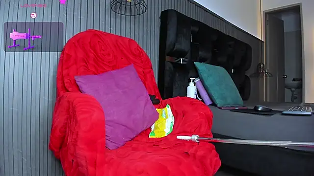 levana1 online show from November 2025 09:03:02 PM