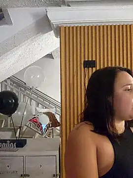 LizzRouse online show from February 2026 12:31:01 PM