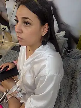 LizzRouse online show from May 2026 09:09:01 PM