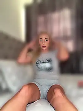 Strongqueen online show from July 2026 06:43:02 PM