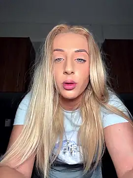 Strongqueen online show from July 2026 02:14:01 AM