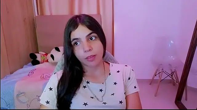  elenna online show from May 2026 06:02:02 PM